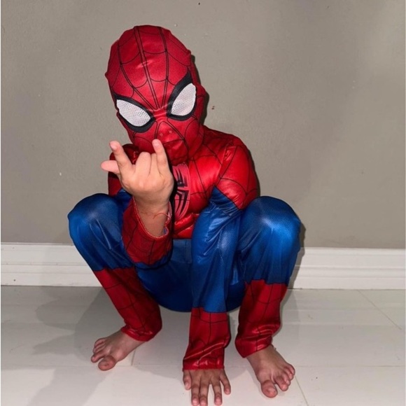 boy Spider-Man costume - Picture 3 of 6